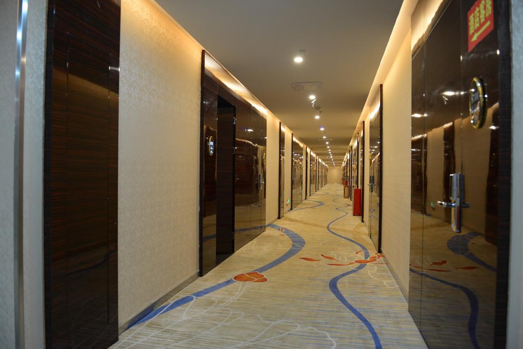 Tie Cheng Hotel Guangzhou Exteriör bild